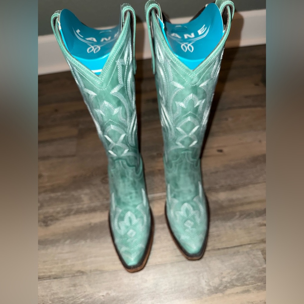Women's Turquoise Western Boots
